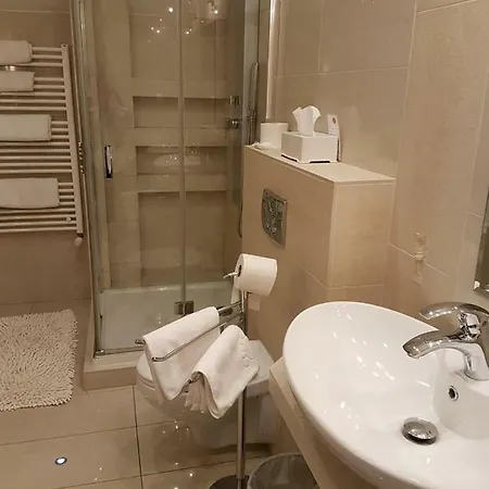 Appart hôtel B.a.s Cracovie